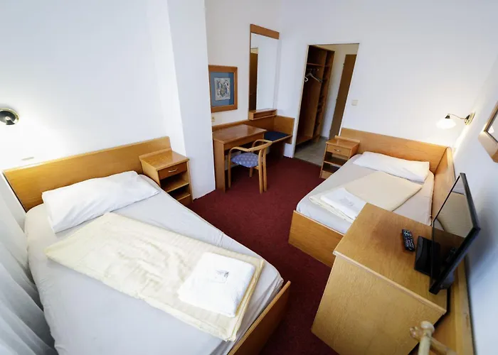 Hotel Peliny