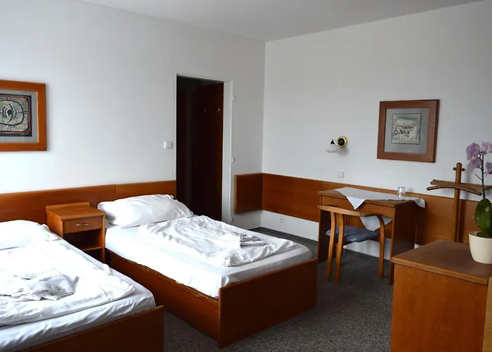 Hotel Peliny Chocen